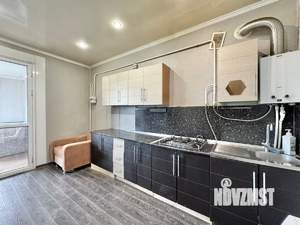 2-к квартира, вторичка, 100м2, 2/3 этаж