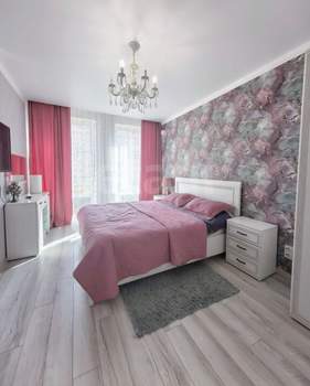3-к квартира, вторичка, 92м2, 5/8 этаж