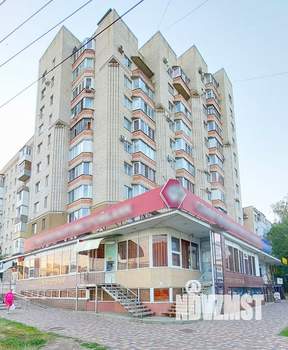 2-к квартира, вторичка, 63м2, 10/12 этаж