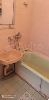 3-к квартира, вторичка, 64м2, 2/14 этаж