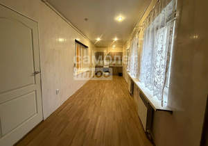 3-к квартира, вторичка, 63м2, 1/1 этаж