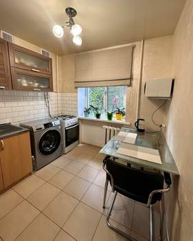 2-к квартира, вторичка, 48м2, 4/5 этаж