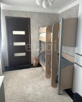 3-к квартира, вторичка, 74м2, 3/5 этаж