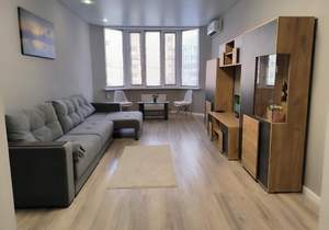 1-к квартира, вторичка, 42м2, 13/19 этаж