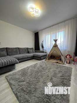 2-к квартира, вторичка, 61м2, 17/19 этаж