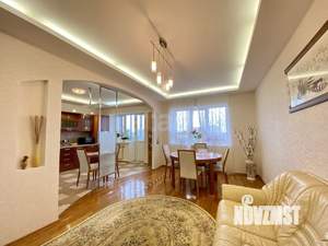 3-к квартира, вторичка, 132м2, 7/10 этаж