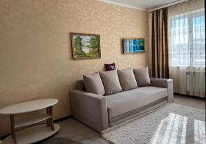 2-к квартира, вторичка, 57м2, 1/18 этаж