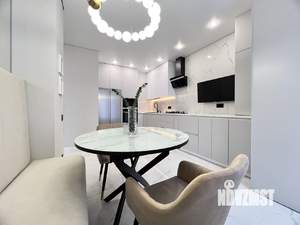 2-к квартира, вторичка, 55м2, 9/16 этаж