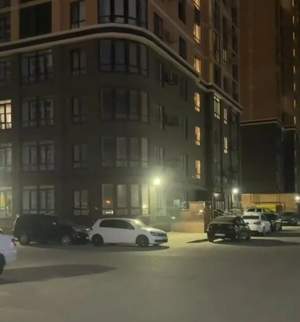 2-к квартира, вторичка, 78м2, 1/14 этаж