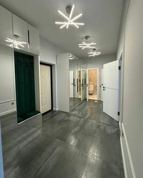 2-к квартира, вторичка, 72м2, 8/10 этаж