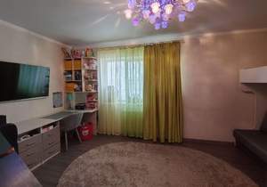 2-к квартира, вторичка, 58м2, 2/4 этаж