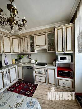4-к квартира, вторичка, 99м2, 11/16 этаж