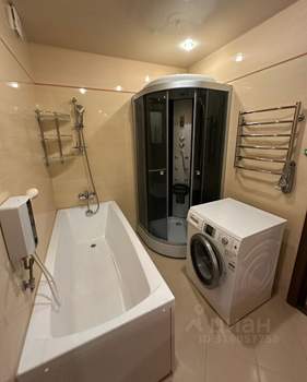 4-к квартира, вторичка, 130м2, 2/6 этаж