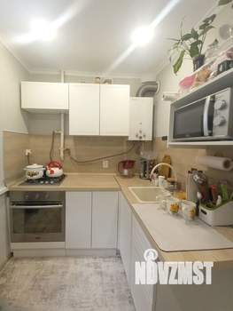 2-к квартира, вторичка, 42м2, 1/9 этаж