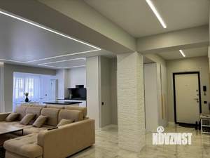 3-к квартира, вторичка, 103м2, 8/9 этаж