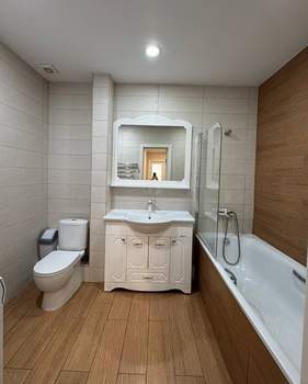 2-к квартира, вторичка, 80м2, 2/10 этаж