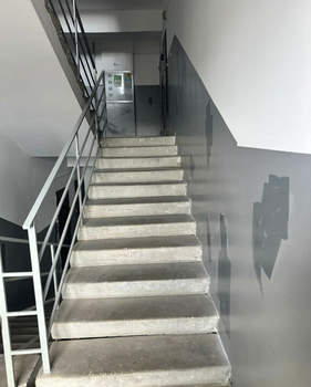 3-к квартира, вторичка, 69м2, 8/9 этаж
