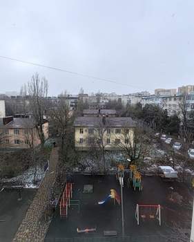 3-к квартира, вторичка, 65м2, 5/5 этаж