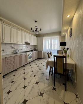 3-к квартира, вторичка, 102м2, 2/5 этаж