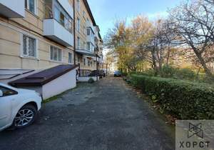 2-к квартира, вторичка, 43м2, 1/4 этаж