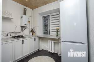 2-к квартира, вторичка, 45м2, 1/5 этаж