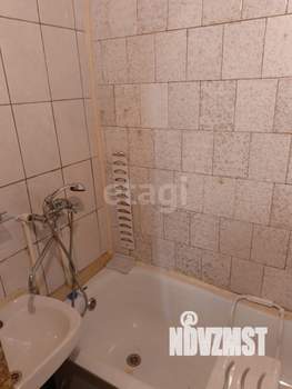 2-к квартира, вторичка, 45м2, 1/1 этаж