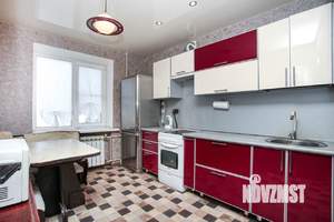 3-к квартира, вторичка, 82м2, 9/9 этаж