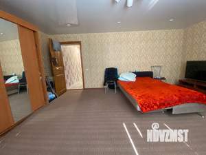 2-к квартира, вторичка, 54м2, 1/1 этаж