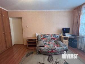 2-к квартира, вторичка, 37м2, 1/5 этаж