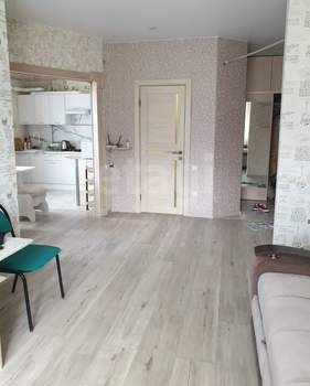 2-к квартира, вторичка, 43м2, 3/3 этаж