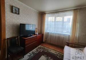 2-к квартира, вторичка, 43м2, 1/4 этаж
