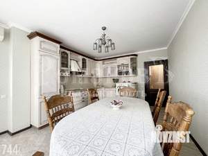 3-к квартира, вторичка, 100м2, 7/17 этаж