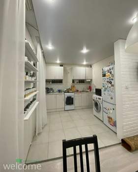 3-к квартира, вторичка, 70м2, 1/11 этаж