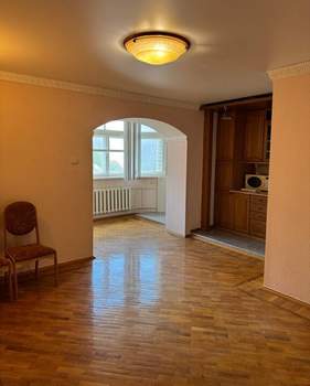 3-к квартира, вторичка, 100м2, 3/9 этаж
