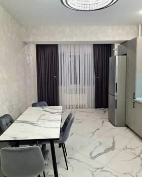 2-к квартира, вторичка, 75м2, 3/8 этаж