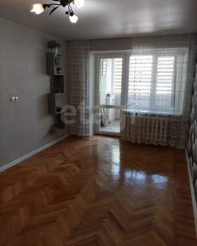 3-к квартира, вторичка, 57м2, 5/5 этаж