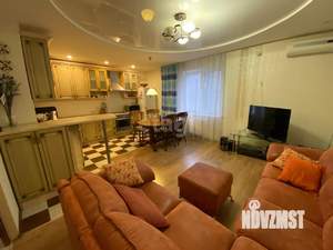 4-к квартира, вторичка, 98м2, 7/10 этаж