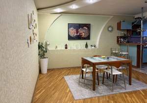 3-к квартира, вторичка, 121м2, 7/9 этаж