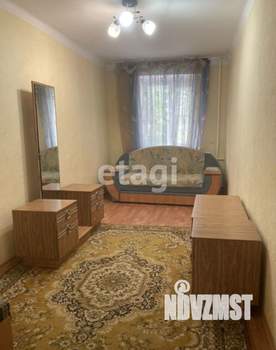 3-к квартира, вторичка, 58м2, 3/4 этаж