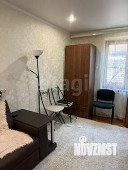 3-к квартира, вторичка, 60м2, 1/1 этаж