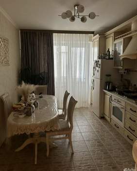 3-к квартира, вторичка, 81м2, 1/9 этаж