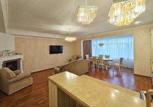 3-к квартира, вторичка, 131м2, 7/11 этаж