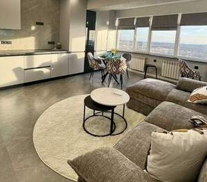 2-к квартира, вторичка, 61м2, 5/8 этаж