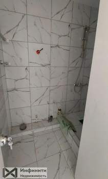 4-к квартира, вторичка, 95м2, 1/2 этаж