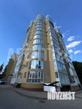 3-к квартира, вторичка, 127м2, 1/17 этаж