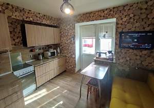 2-к квартира, вторичка, 65м2, 1/10 этаж