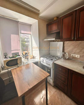3-к квартира, вторичка, 58м2, 3/10 этаж