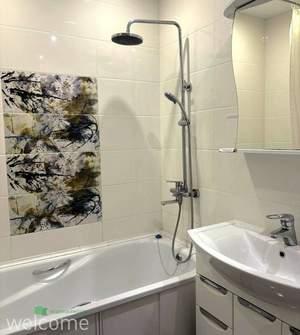 3-к квартира, вторичка, 100м2, 8/10 этаж