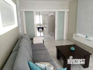 2-к квартира, вторичка, 63м2, 10/12 этаж