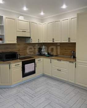 2-к квартира, вторичка, 69м2, 16/16 этаж